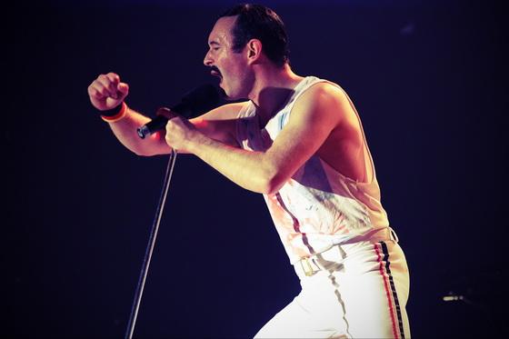 One Night of Queen im Pier 2 21.01.2012