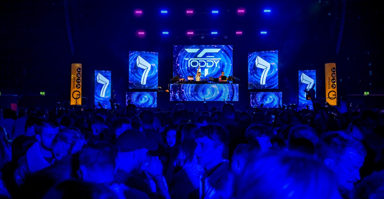 01.11.2025 Halle 7 DJ Nacht Part 2