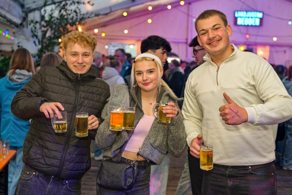 pfingstfest nedden