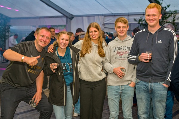 pfingstfest nedden