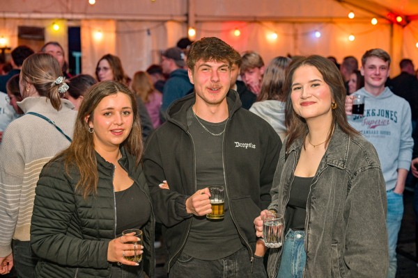 pfingstfest nedden