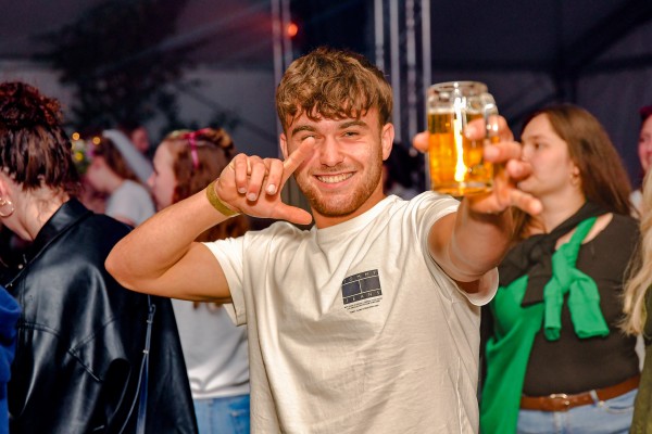 pfingstfest nedden