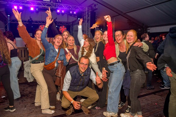 pfingstfest nedden