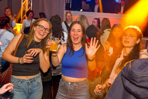pfingstfest nedden