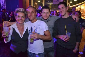 208