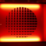 047