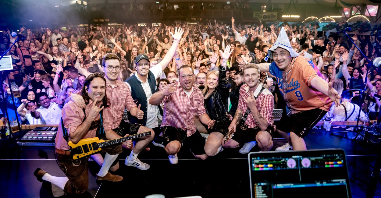 18.10.2025 Bayernfesthalle