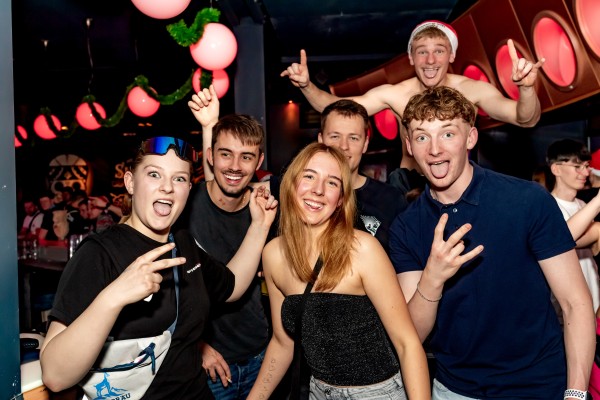 ta toeff krachnachten