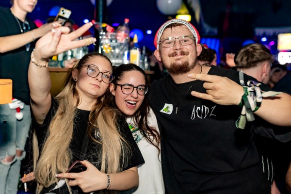 ta toeff krachnachten