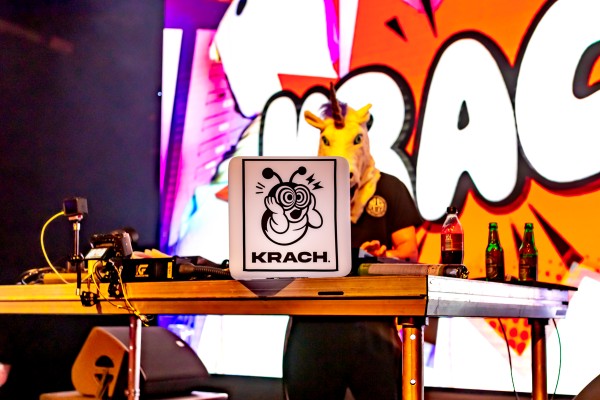 ta toeff krachnachten