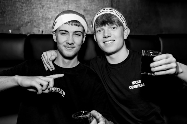 ta toeff krachnachten