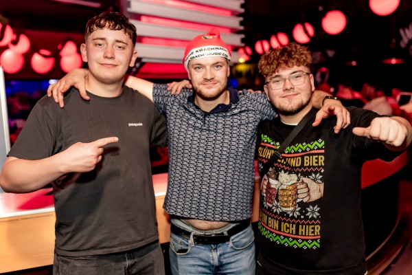 ta toeff krachnachten