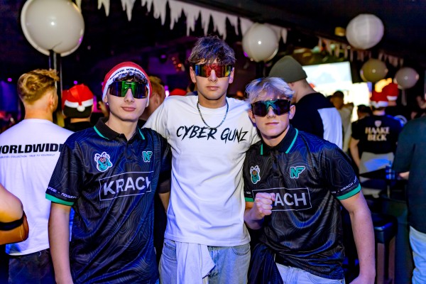 ta toeff krachnachten