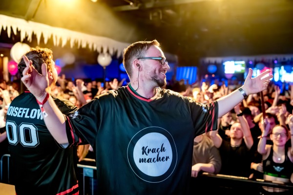 ta toeff krachnachten