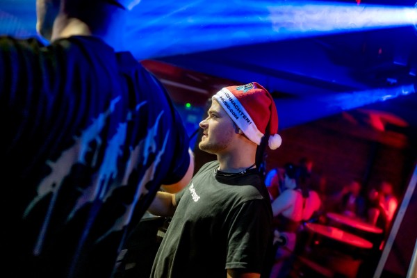 ta toeff krachnachten