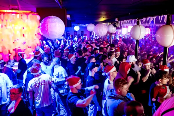 ta toeff krachnachten