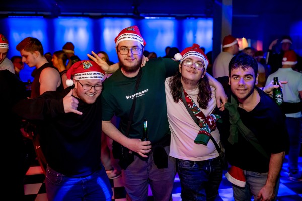 ta toeff krachnachten