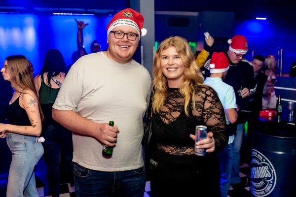 ta toeff krachnachten