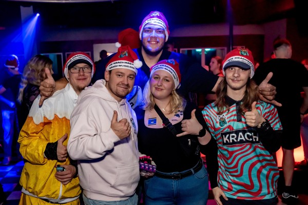 ta toeff krachnachten