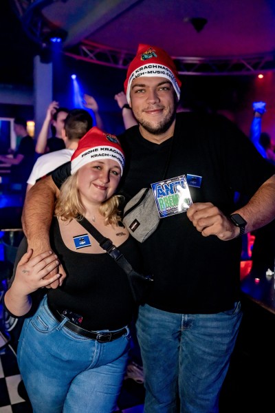 ta toeff krachnachten