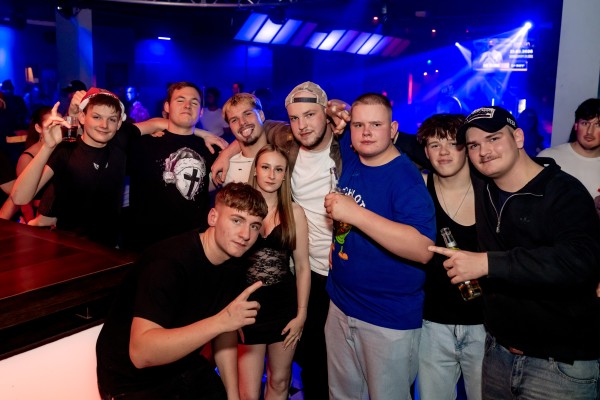 ta toeff krachnachten