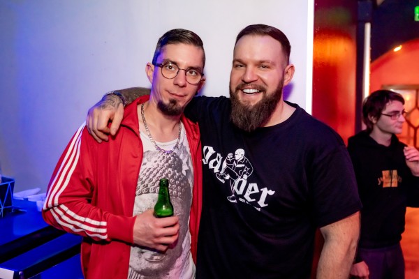 ta toeff krachnachten