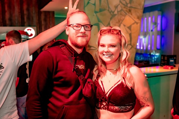 ta toeff krachnachten