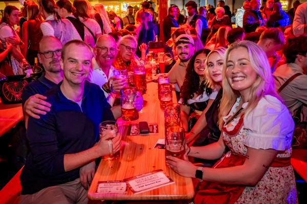 bayernzelt freitag