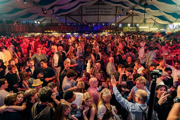 bayernzelt freitag