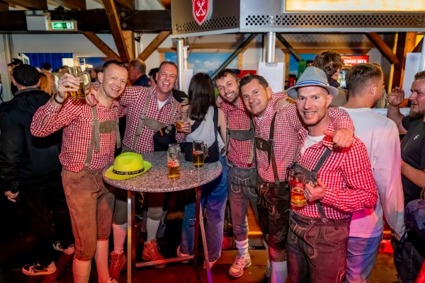 bayernzelt freitag