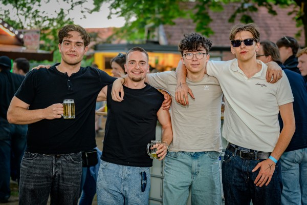 pfingstfest nedden