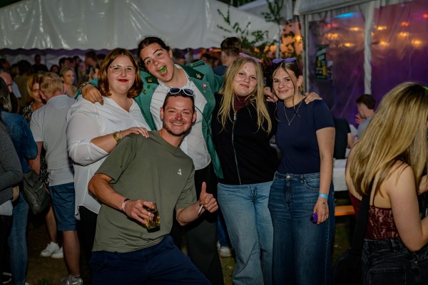 pfingstfest nedden