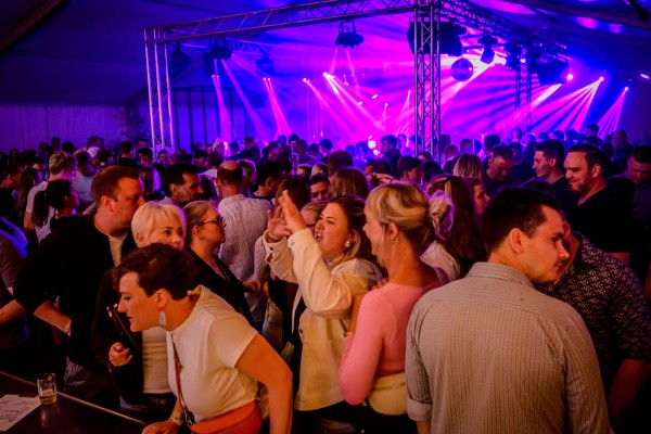 pfingstfest nedden