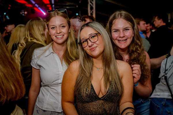 pfingstfest nedden