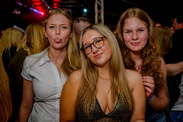 pfingstfest nedden