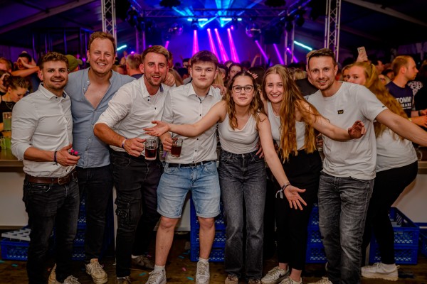 pfingstfest nedden