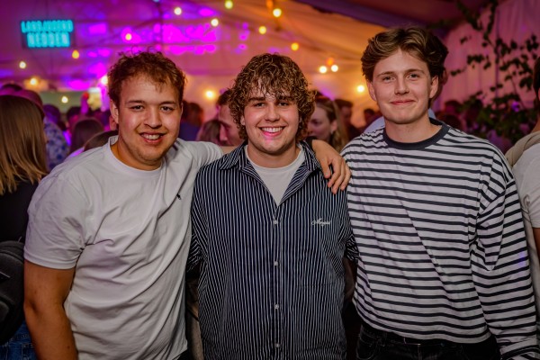 pfingstfest nedden