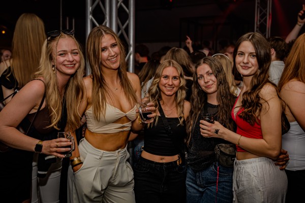 pfingstfest nedden