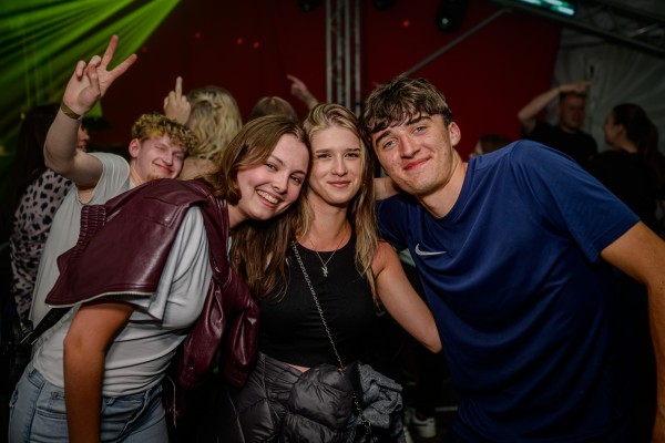 pfingstfest nedden