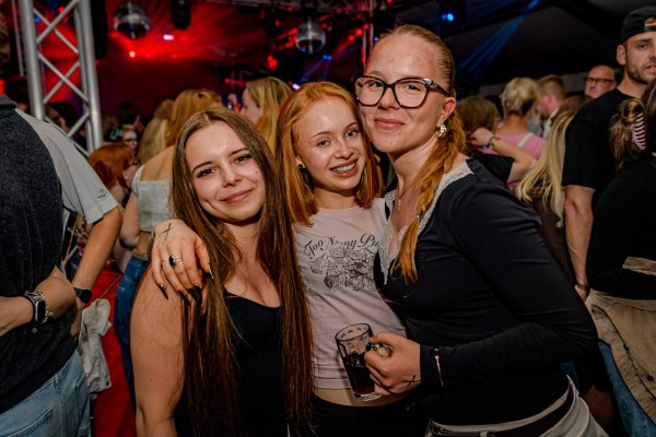 pfingstfest nedden