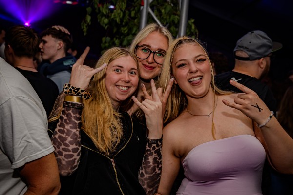 pfingstfest nedden