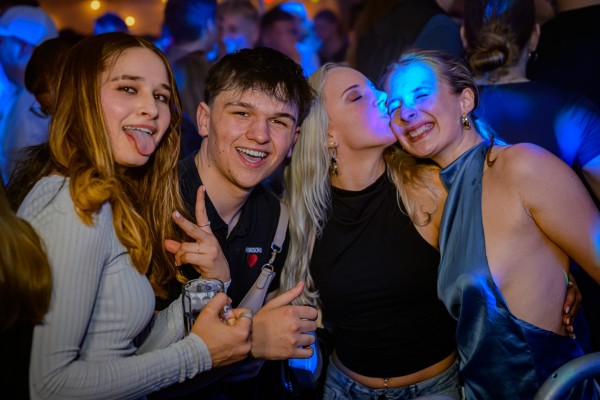 pfingstfest nedden