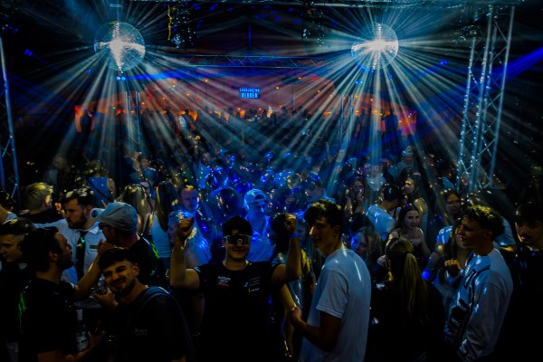 pfingstfest nedden