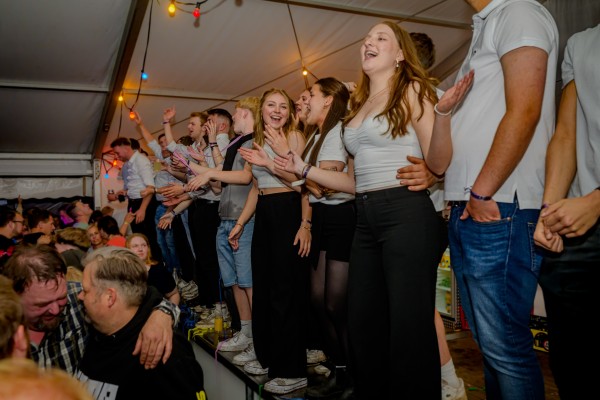 pfingstfest nedden