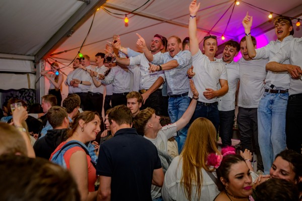 pfingstfest nedden