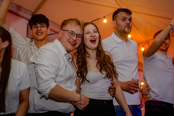 pfingstfest nedden