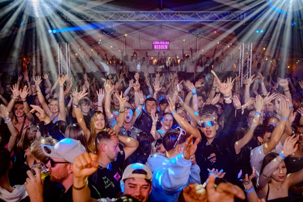 pfingstfest nedden