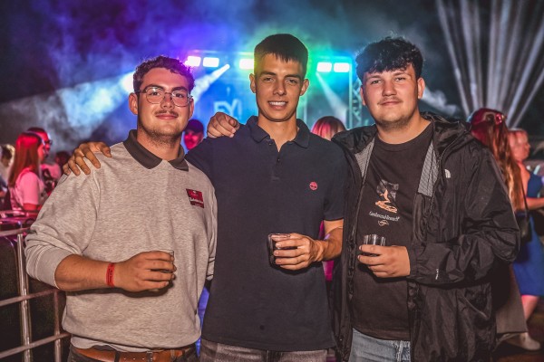 freiluftfete