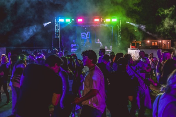 freiluftfete