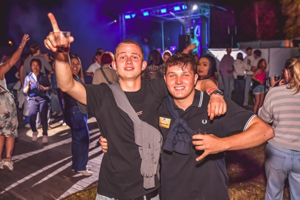 freiluftfete